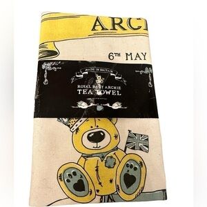 Archie birth commemorative tea towel, New. Prince Harry and Megan. Royal baby